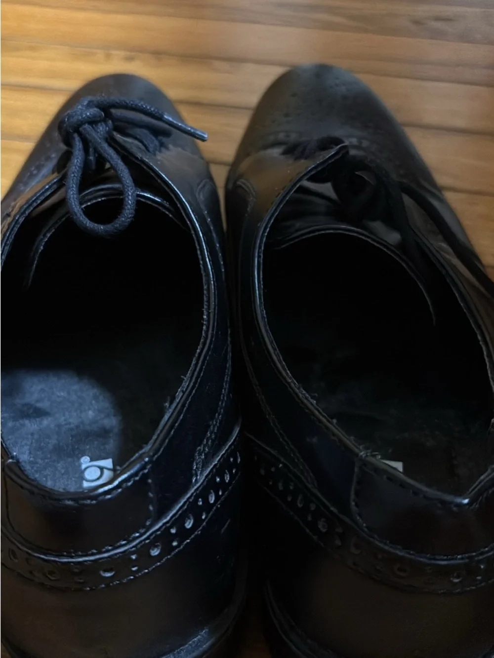 Men’s dress shoes